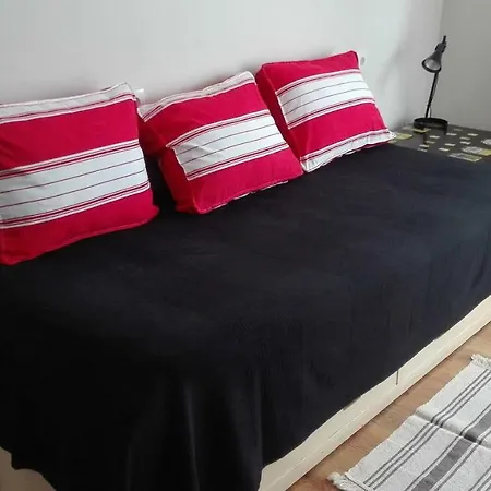 Flat Apartment *