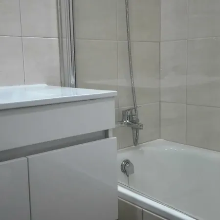 Flat Baiona